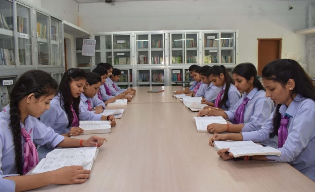 Swami Atulanand Hindu Mahavidyalaya Varanasi Library photo 1